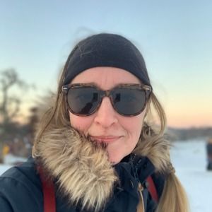 Meet your Posher, Elin